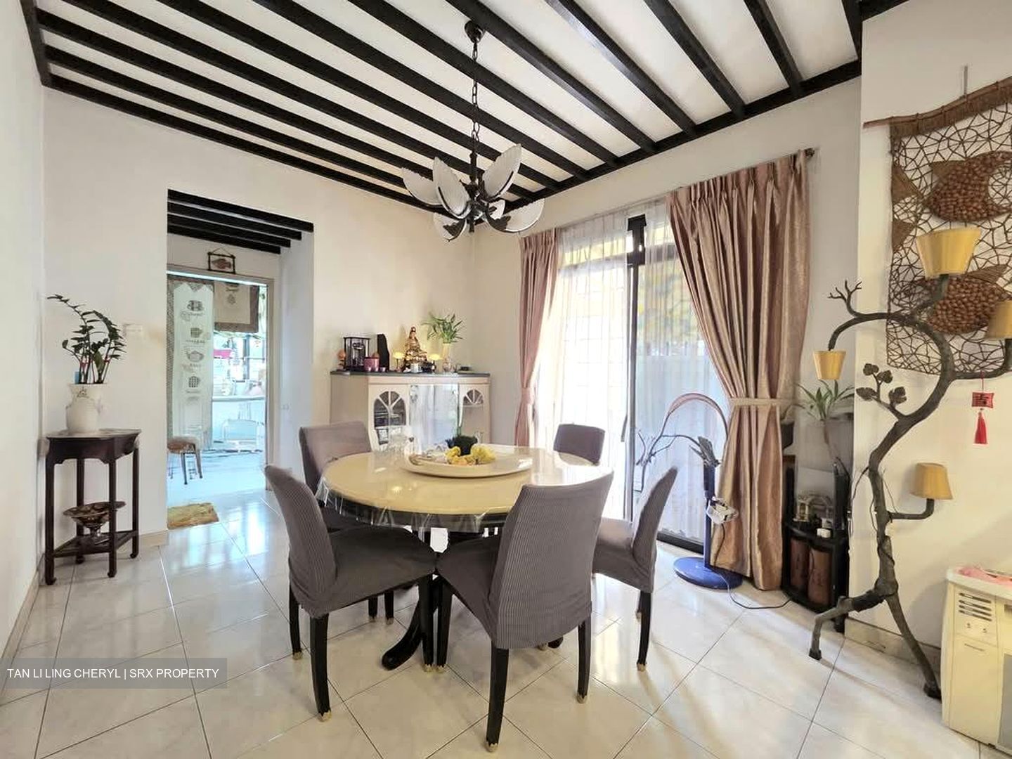 Lynn Gardens (D19), Terrace #591180081